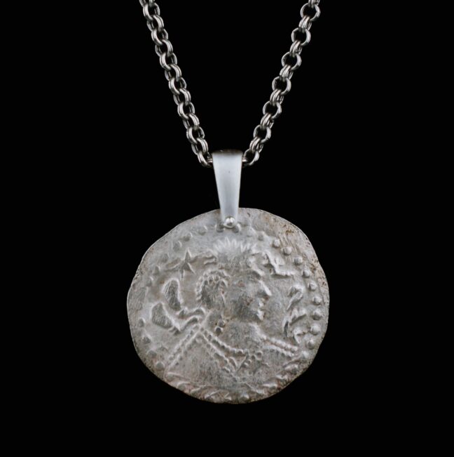 Pendant • Nezak Huns • Drachm (450-700)